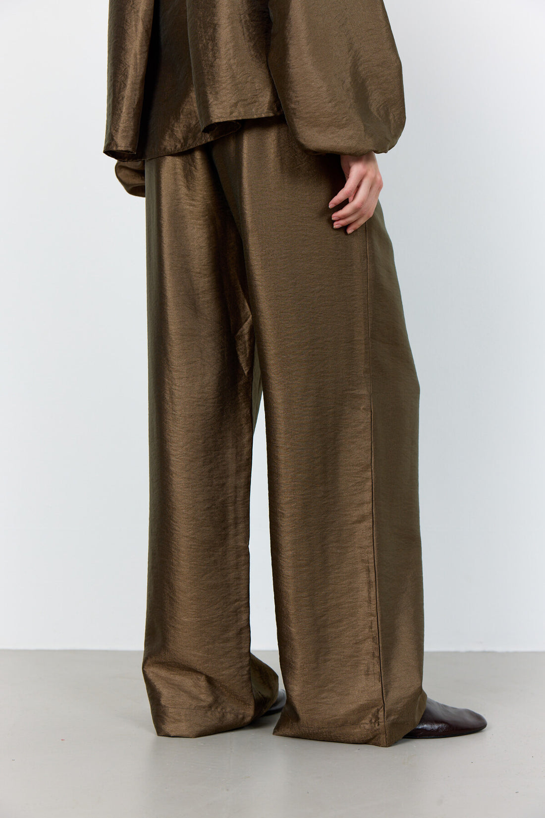LR-Nessa 1 Viscose Wide Leg Trouser