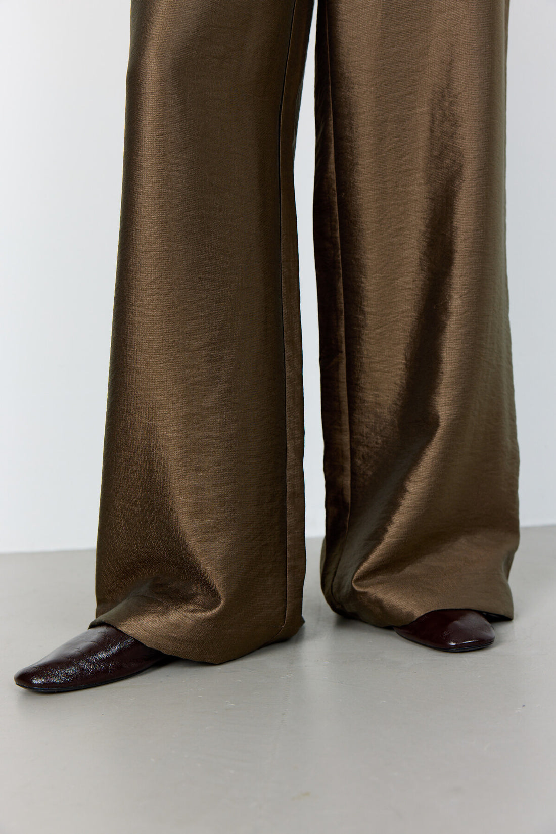 LR-Nessa 1 Viscose Wide Leg Trouser
