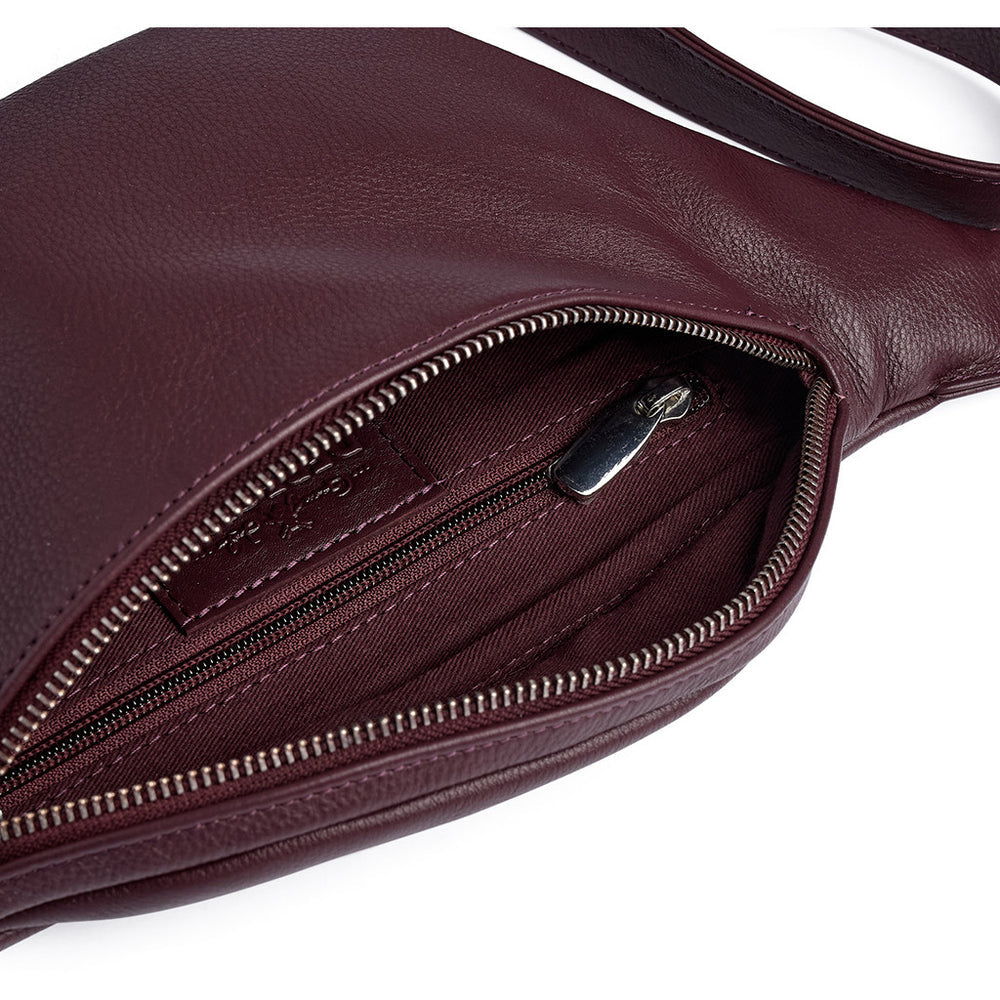12556 - Small Leather Bumbag