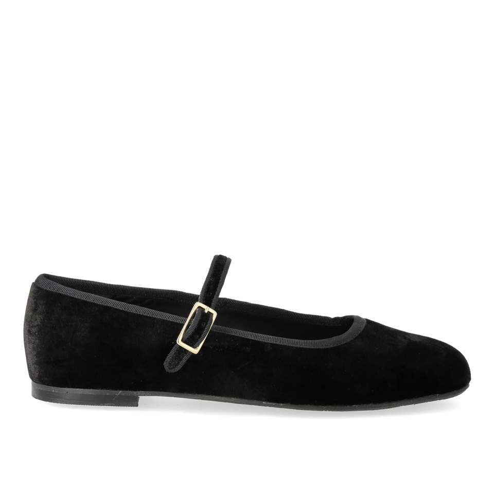 1725-101 Ballerina With a Moderate Square Toe Black