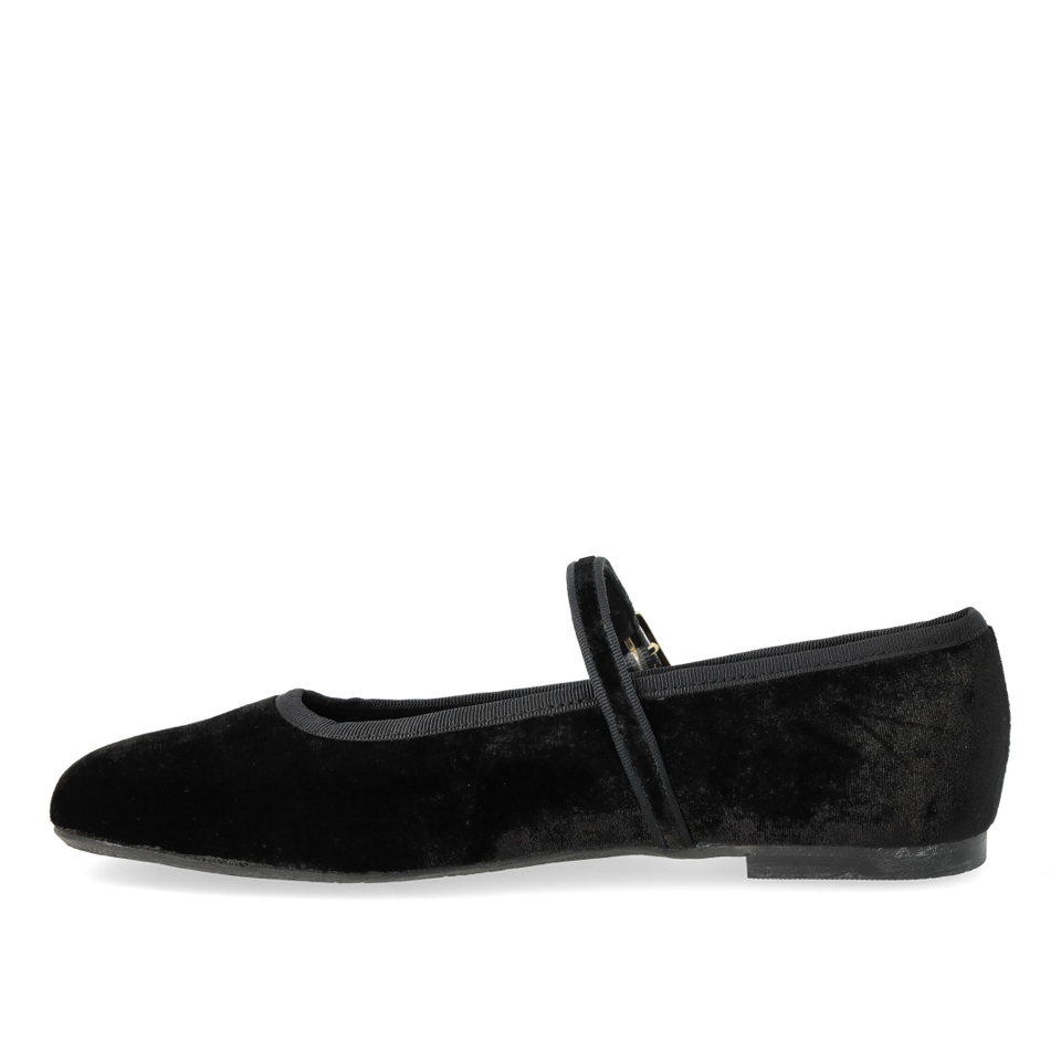 1725-101 Ballerina With a Moderate Square Toe Black
