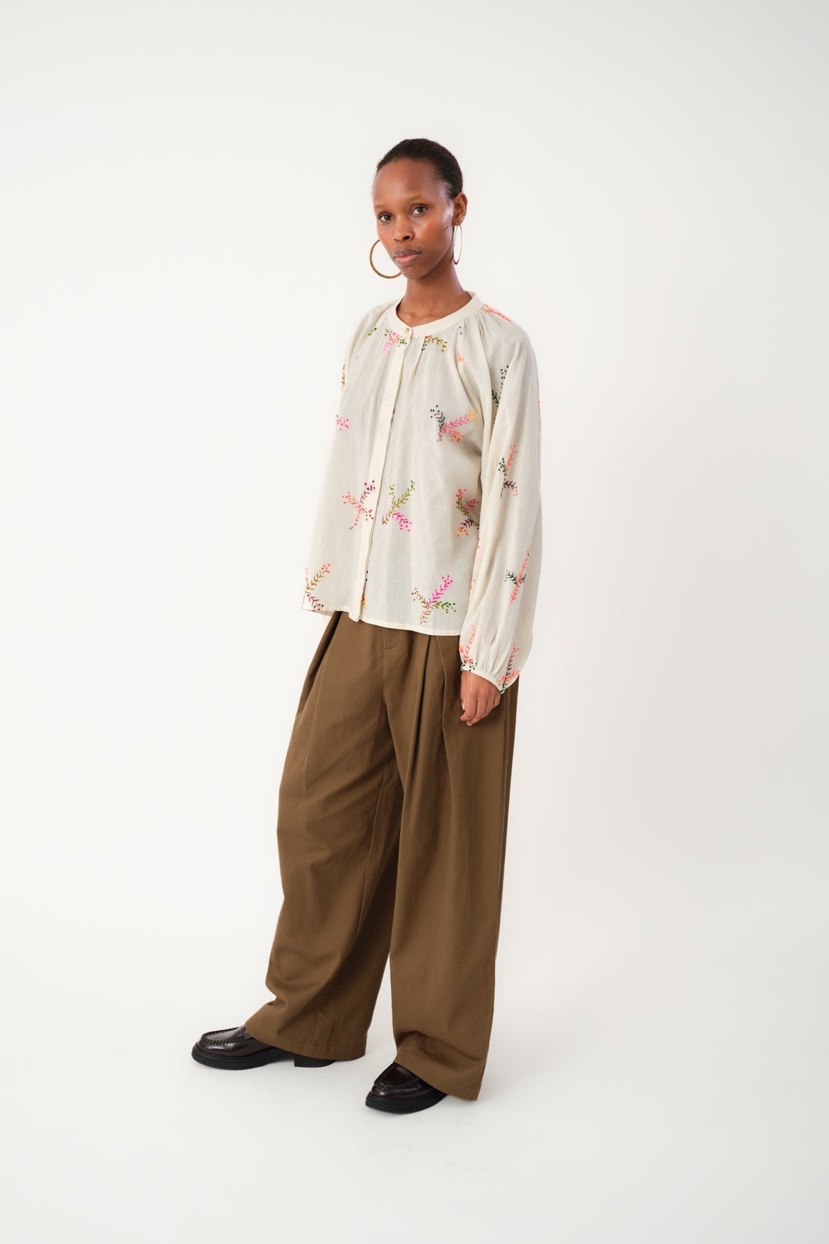 HaileyLL Embroidered Shirt Creme