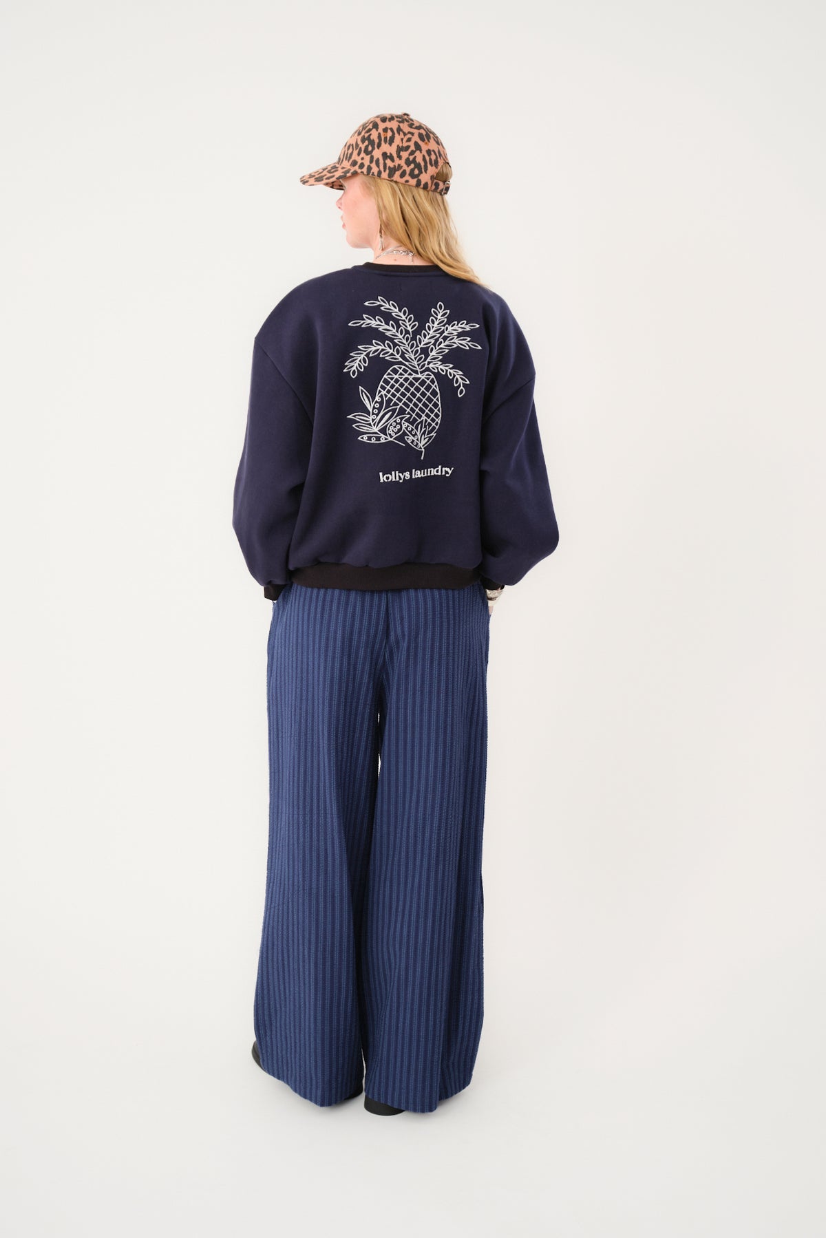 SydneyLL Pineapple Sweatshirt Dark Navy