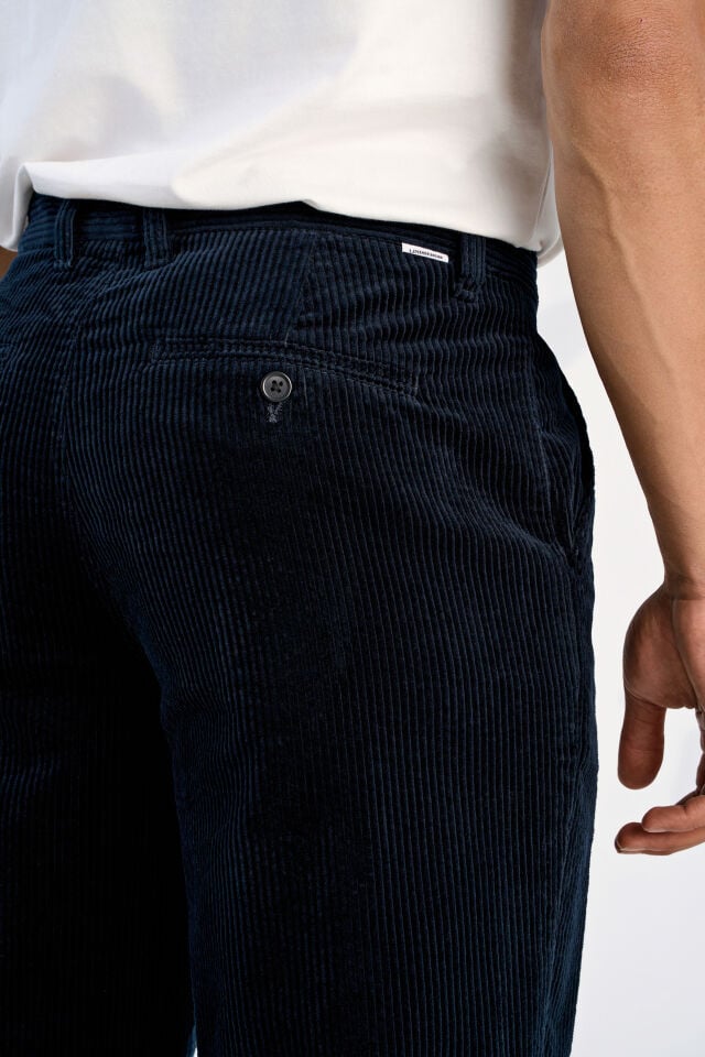 Men’s - Wide Corduroy Trouser 30-003232