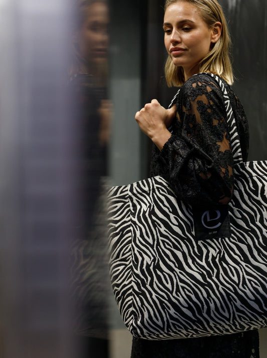 BCNyla Large Shopper Bag Zebra