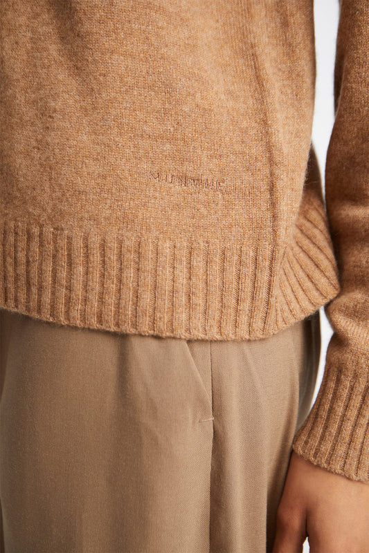 Kiaran Cashmere O-Neck Jumper Camel
