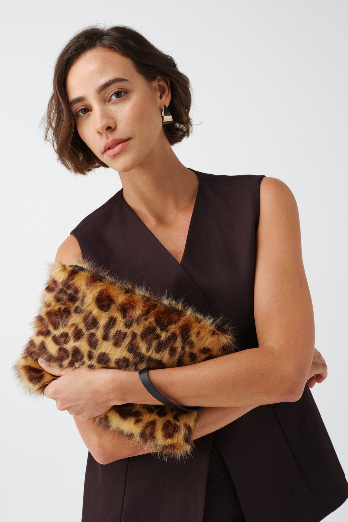 Leopard Printed Faux Fur Clutch Bag