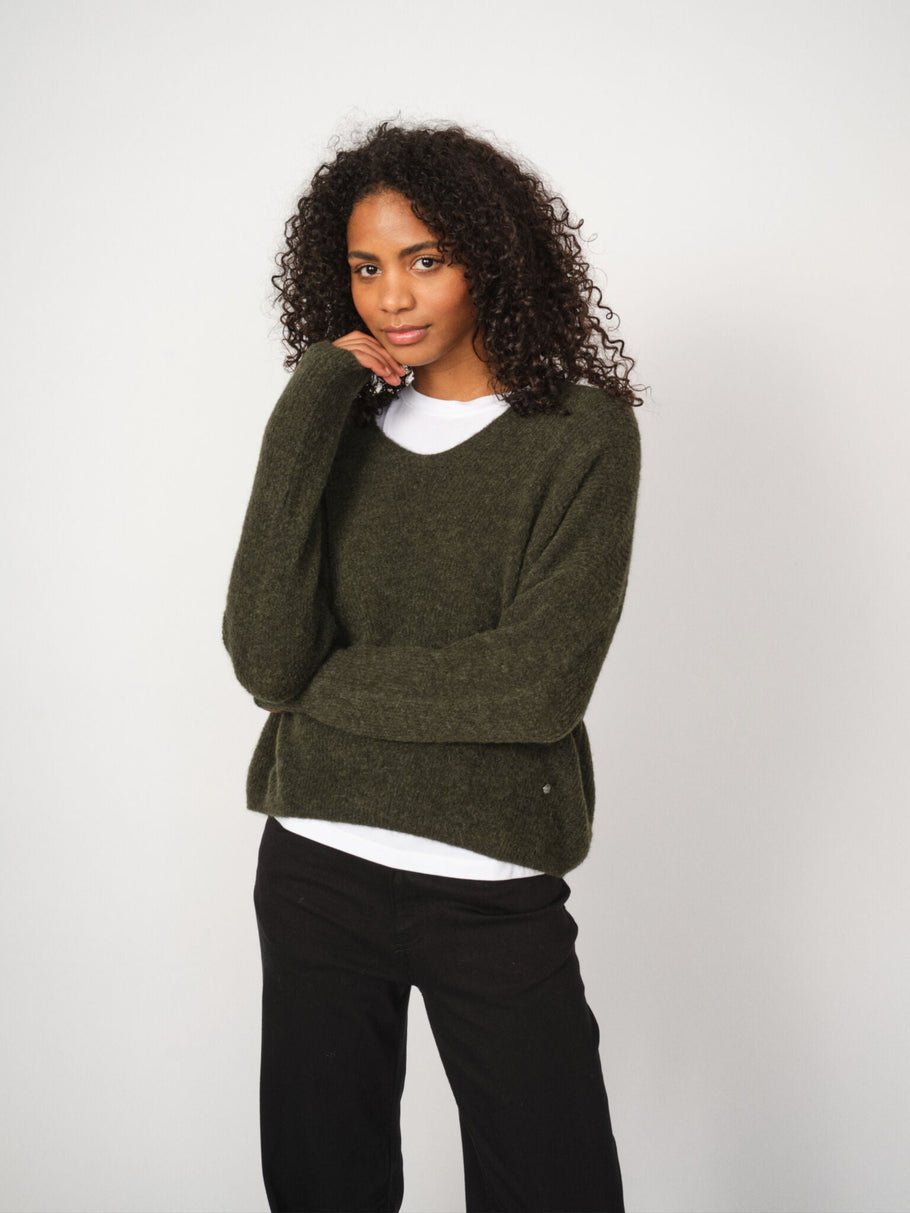 MMThora V-Neck Jumper