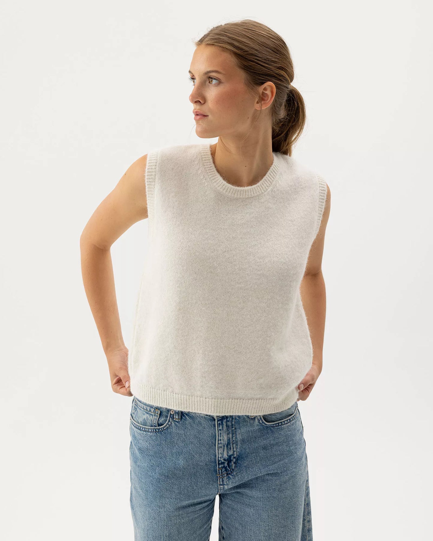 Elsy Knitted Vest Off White