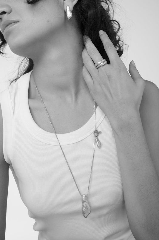 NE799S - Ashen Necklace Silver