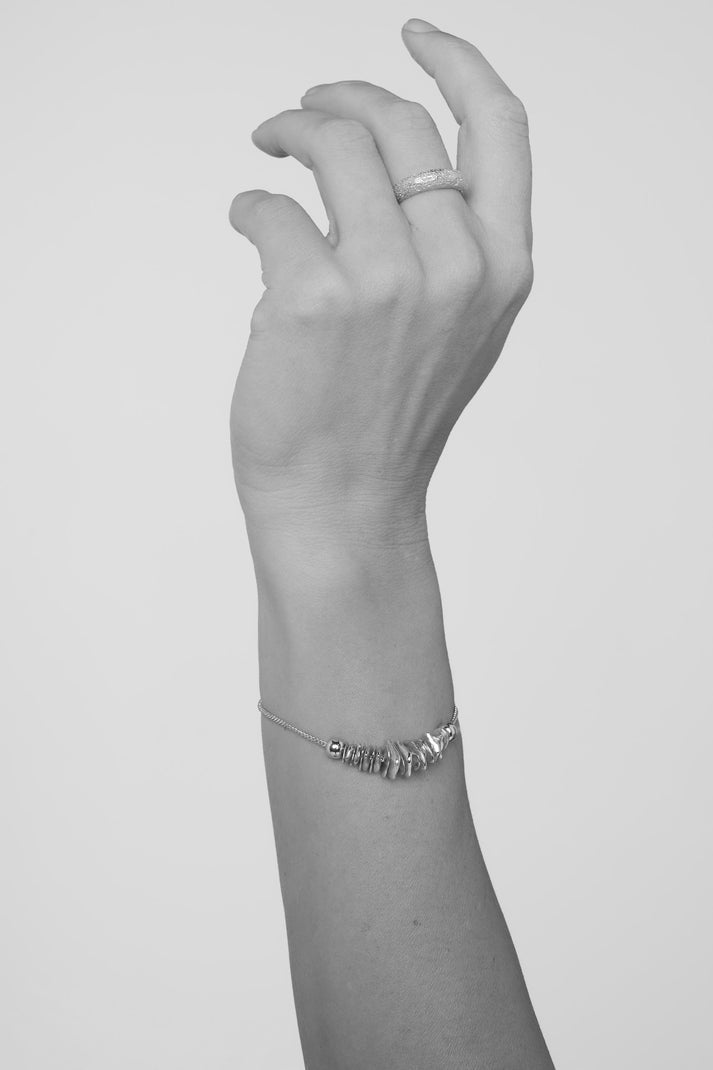 BR728G Cairn Bracelet
