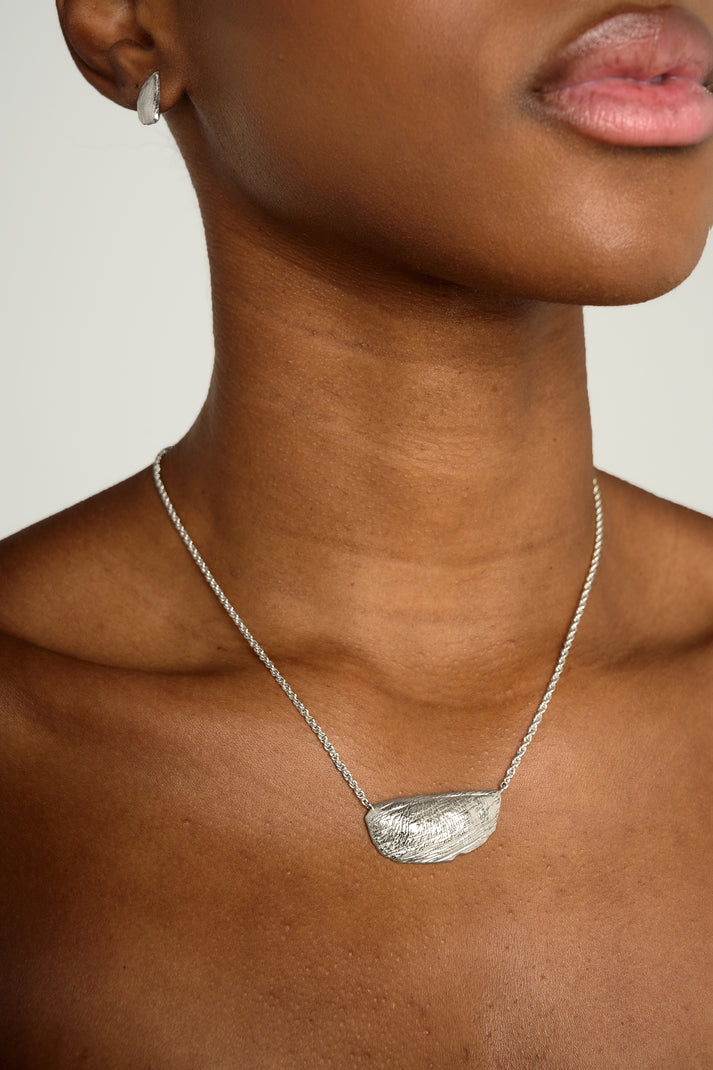 NE817 - Ora Necklace