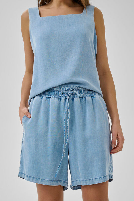 MWNelly Shorts Light Blue