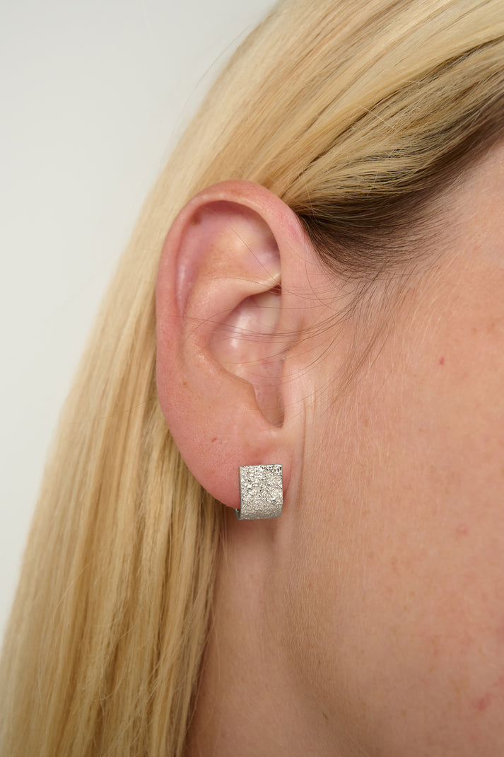 Invoke Huggie Textured Earring