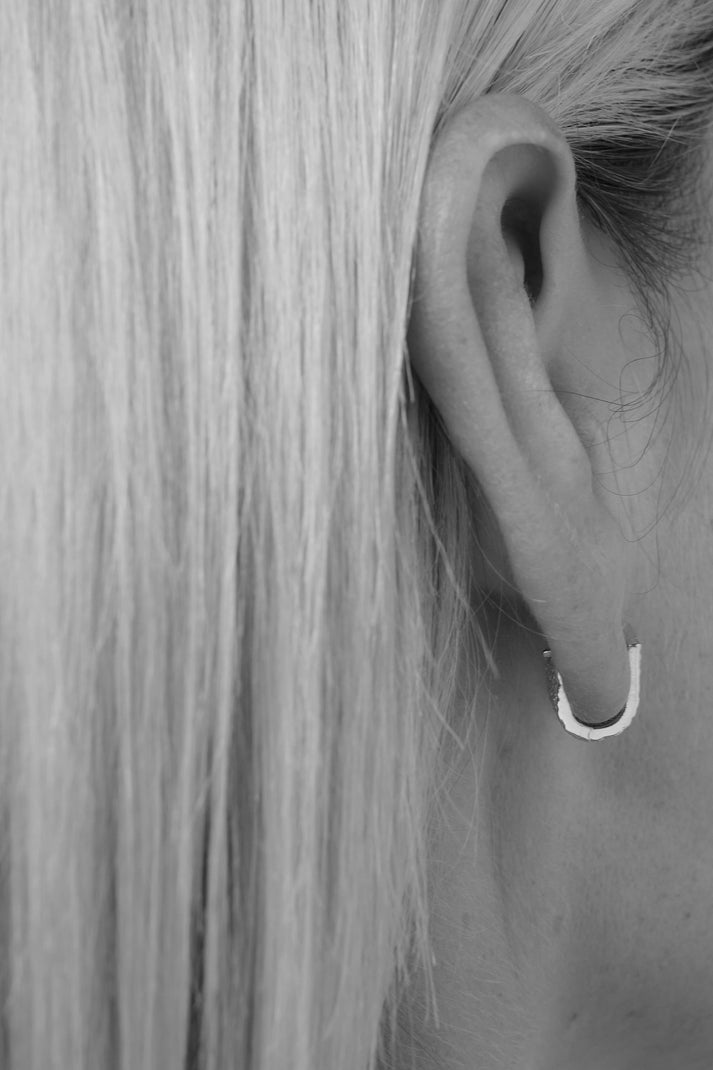 Invoke Huggie Textured Earring