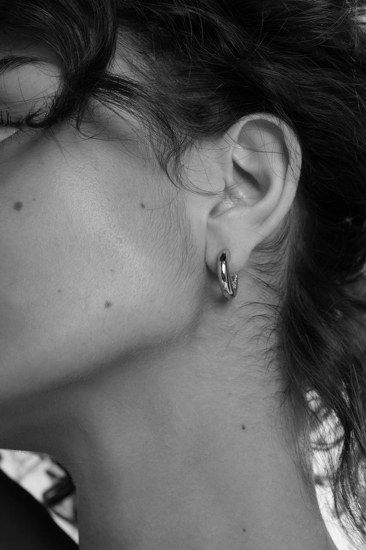 Shade Hoop Earrings Medium