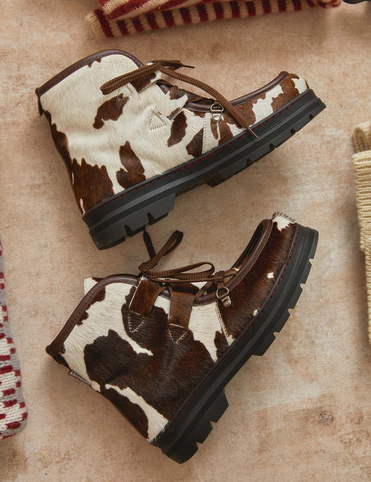 Incredible Friesian Shearling Lined Boots Brown/White