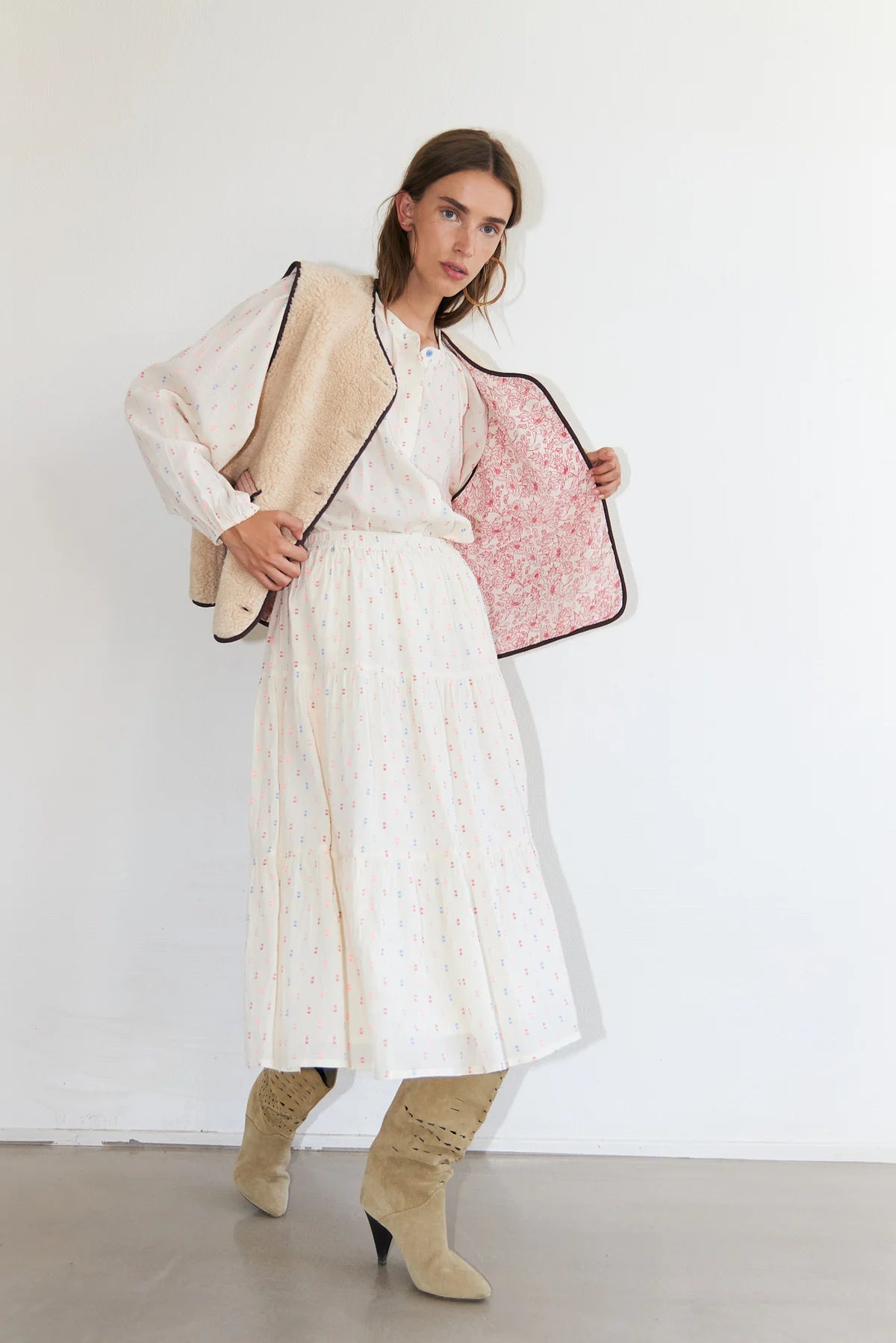 JaceLL LOVE Embroidered Teddy Vest Beige