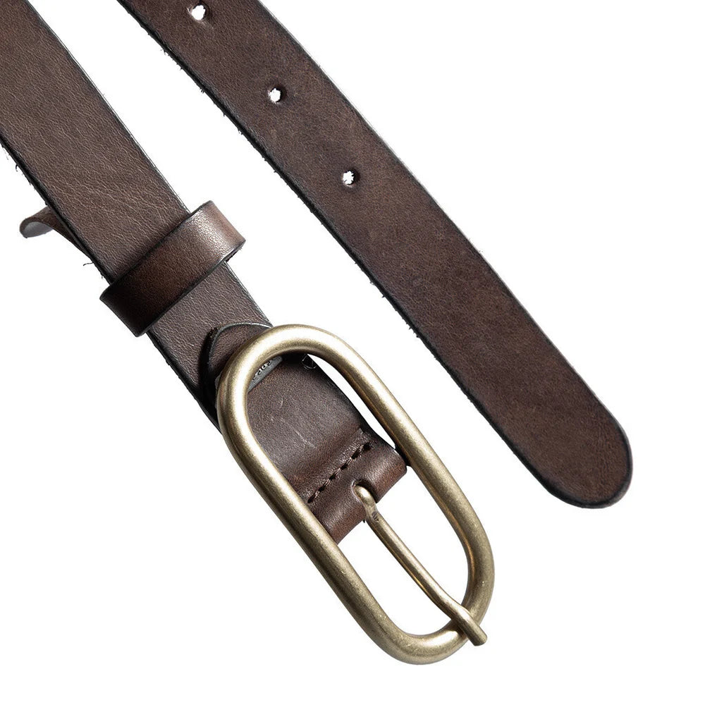 16086  Timeless narrow belt in delicious leather quality