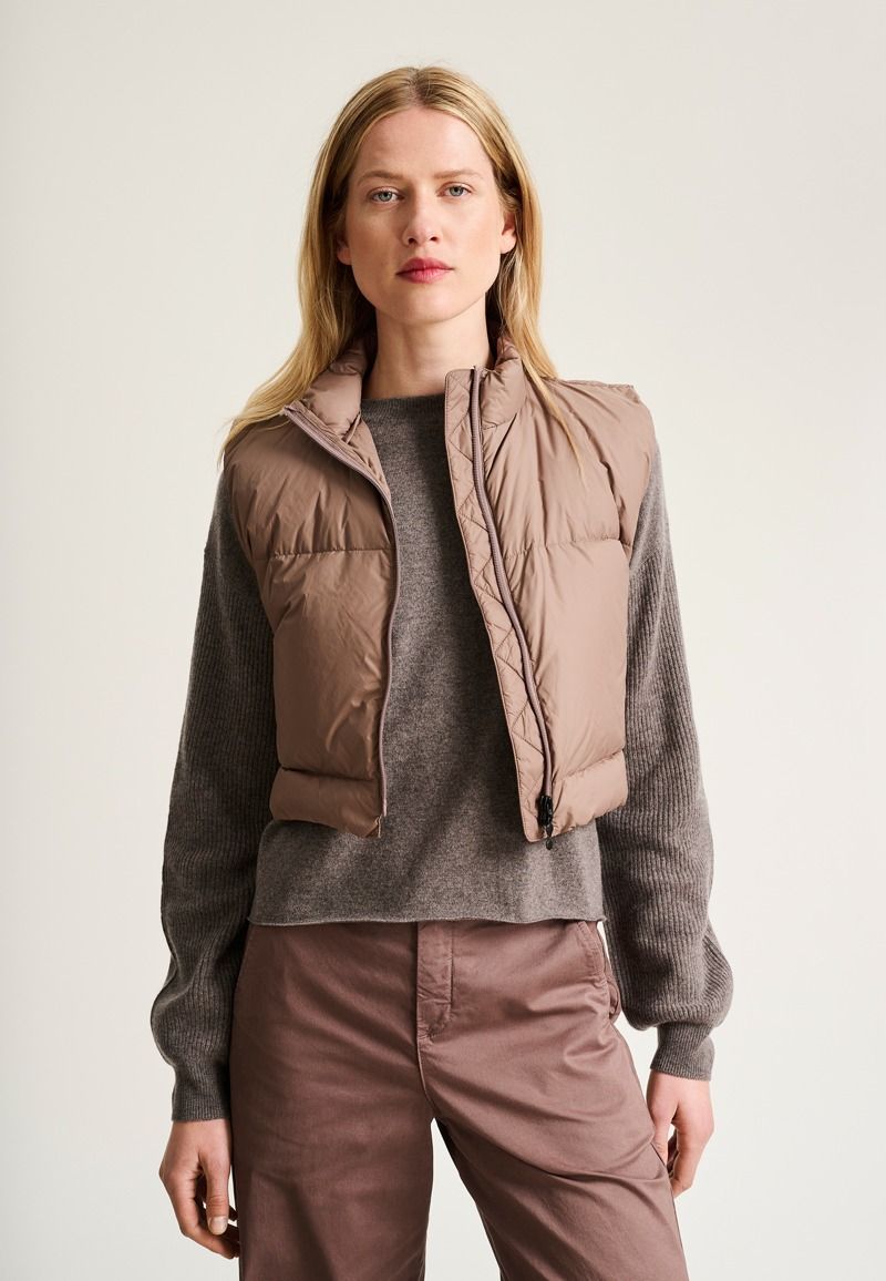 15430 - Padded Waistcoat Deer