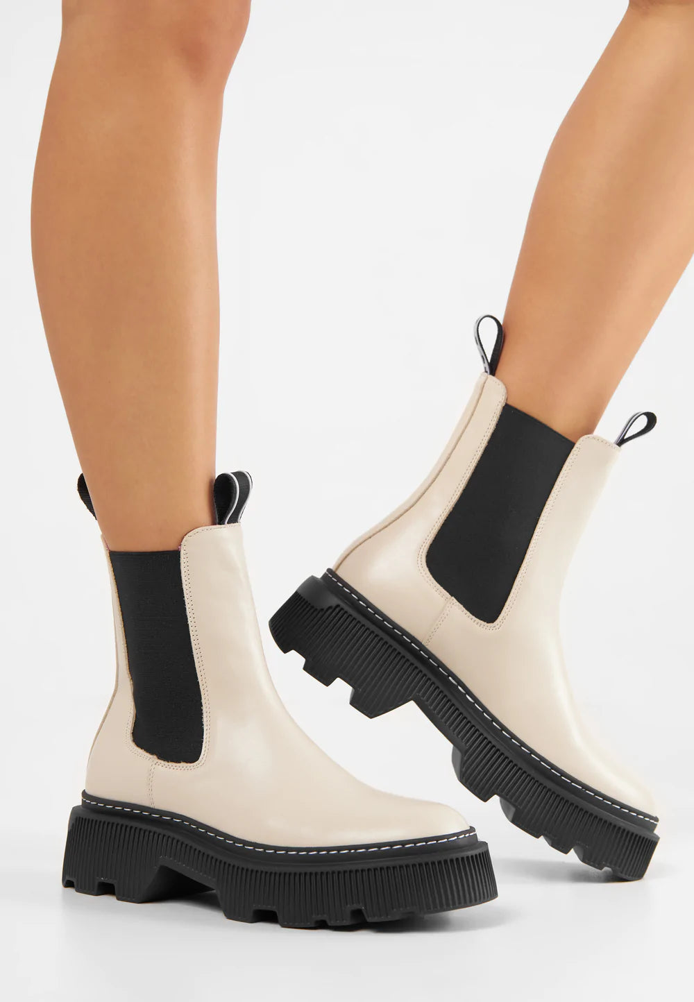 Trixi Leather Boot Off White